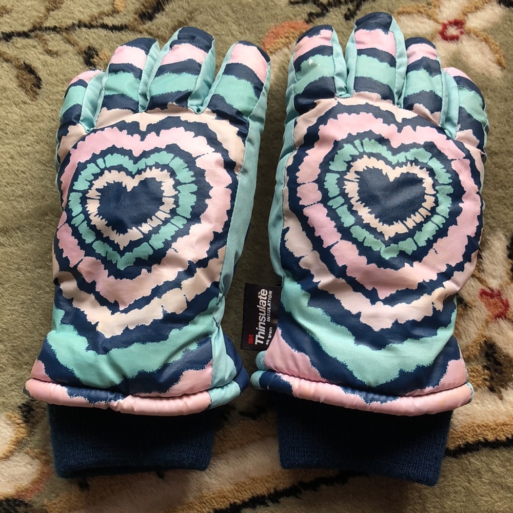 Gloves - Picture 4 of 7